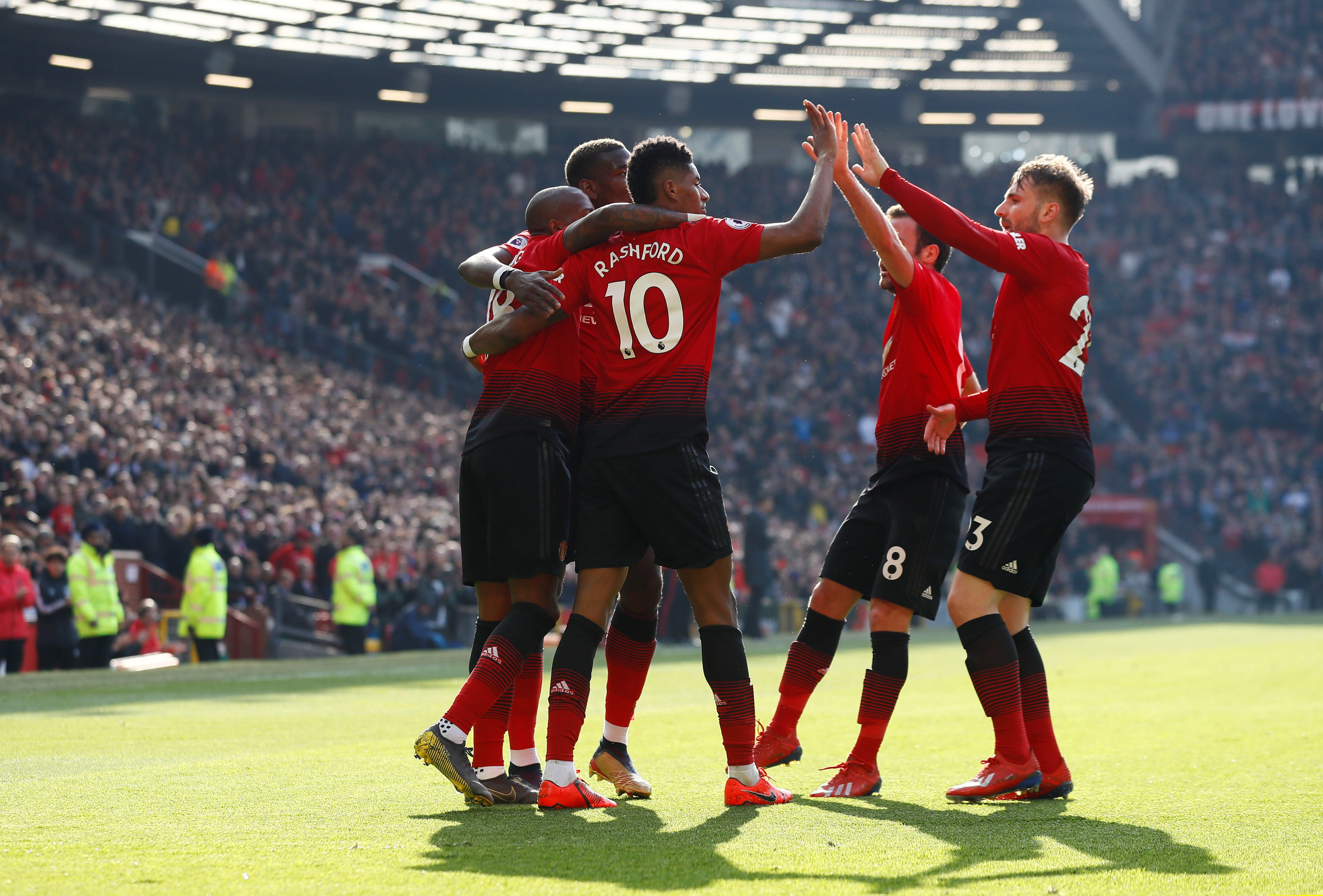 示了两队不 示了两队不